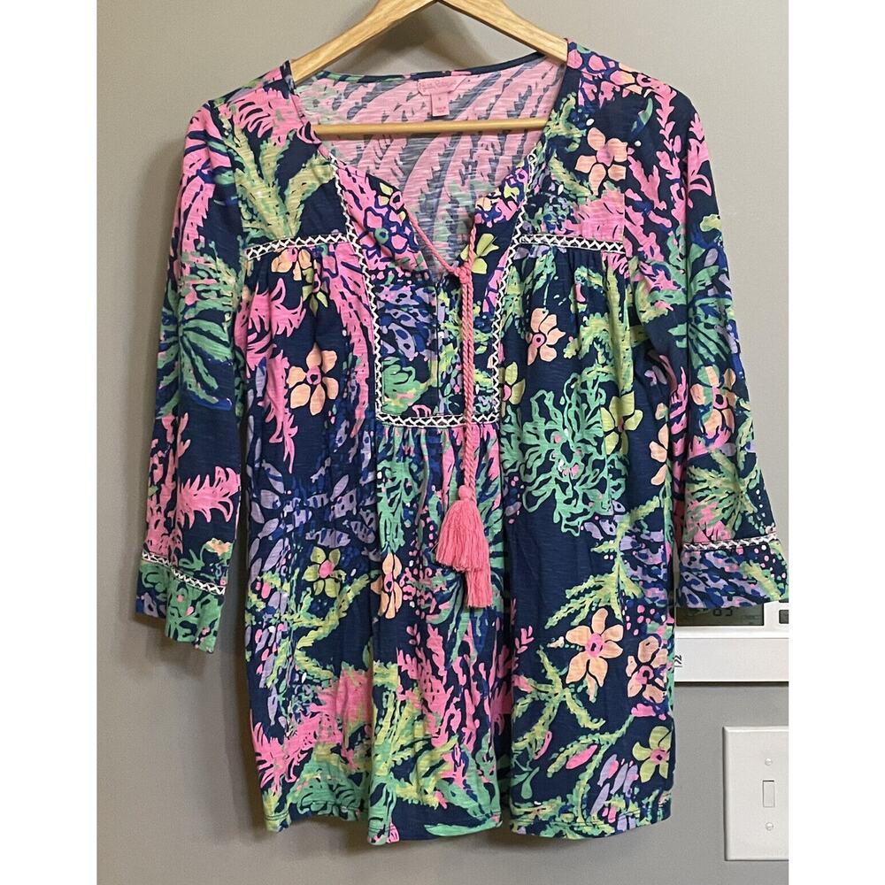 Lilly Pulitzer Top Tilda Tunic Blue Pink Floral 3/4 Sleeves Womens sz Small EUC